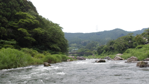 鵜瀬橋の下流